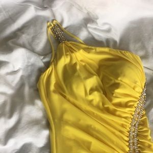 Gorgeous formal gown